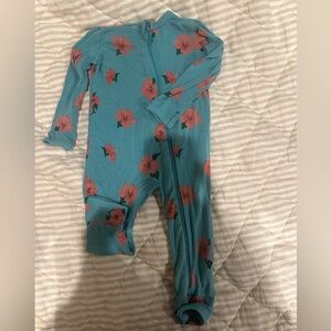 Kyte hibiscus zippie 🌺